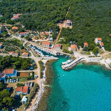 Caravan Near The Sea 5 Guest house 4*